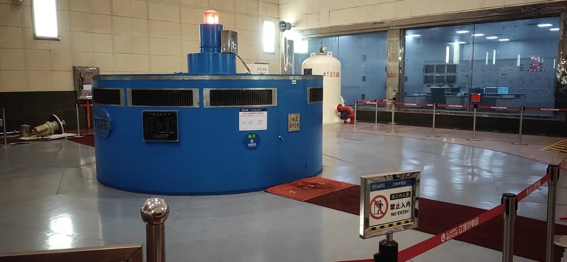 Generador de turbina hidráulica Kaplan de 5 a 50 m Cabeza nominal de 220 a 11000 V Tensión nominal
