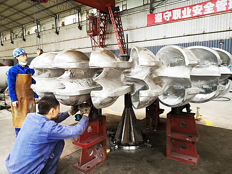 Producción de energía 200kw-20mw Generador de turbina tipo Pelton con modo de excitación de tiristor