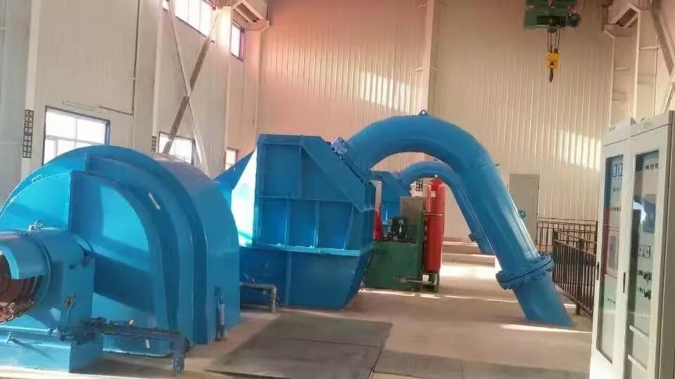 Generador de turbina hidráulica para cabeza de agua 5m-500m con 90-96% de eficiencia