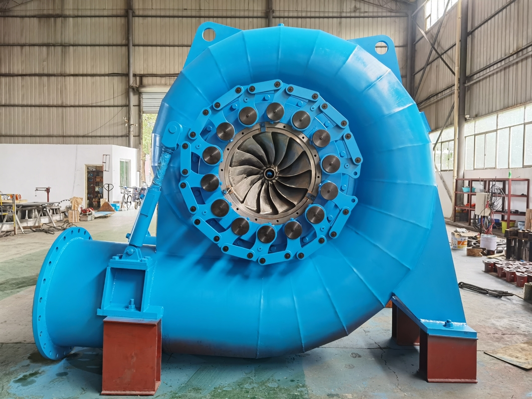 Francisco - tipo generador de turbina del agua de 500kw en color amarillo de la central hidroeléctrica