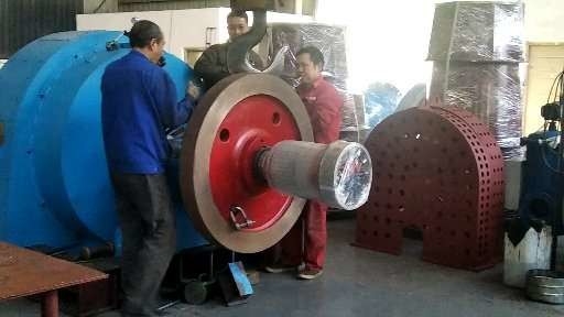 Turbina de agua de color personalizada 200kw-20mw Producción de energía Operación interior/exterior