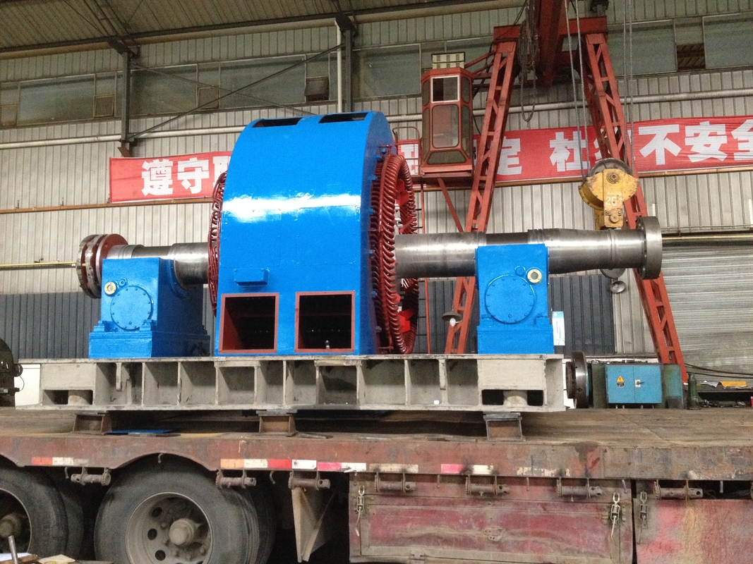 Generador de turbina Francis vertical de acero inoxidable con 400V - 10kV de tensión para la cabeza de agua Rango de 20m - 300M