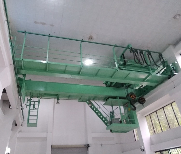 Generador de turbina de agua de 220V-690V de voltaje nominal con modo de control automático
