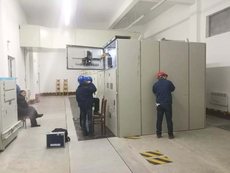 Generador de turbina Pelton de hierro fundido sin escobillas de 500-3000 r/min con clase de aislamiento F