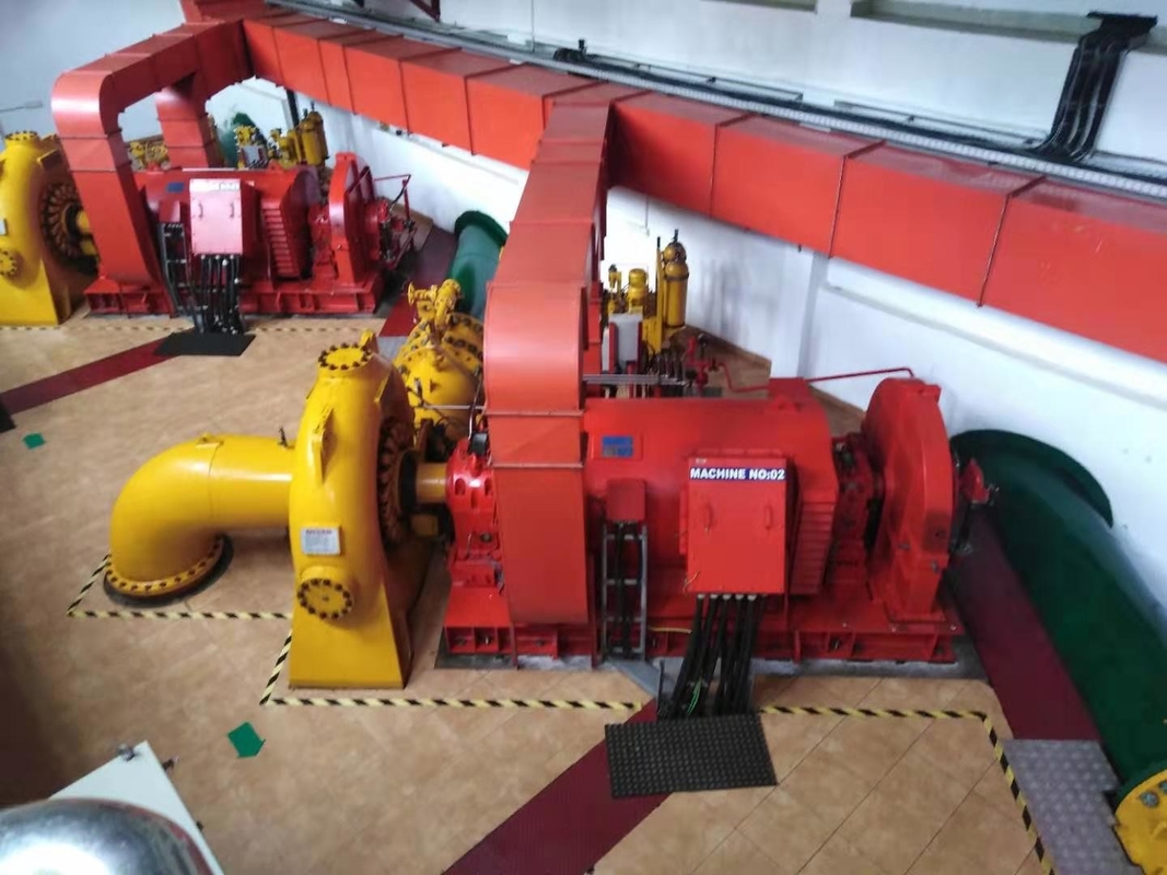 El generador de turbina Francis de acero inoxidable de 300KW-20MW trabaja a 20m-300M de cabeza de agua con 450-1000RPM