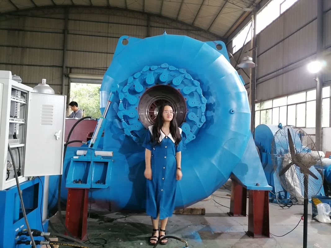 Generador de turbina de agua automático / manual con voltaje nominal de 450-1000 RPM