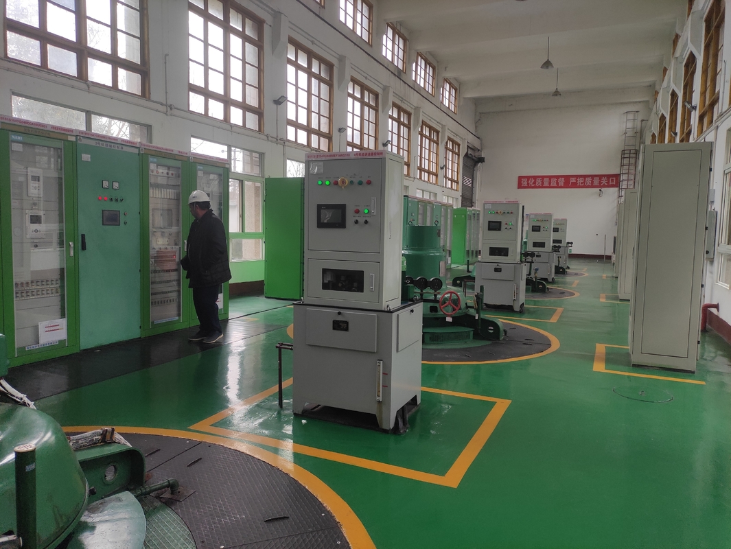 Generador de turbina hidráulica de microcomputadora hidráulica de alta calidad para sistemas de red y fuera de red 100 kW-3 MW
