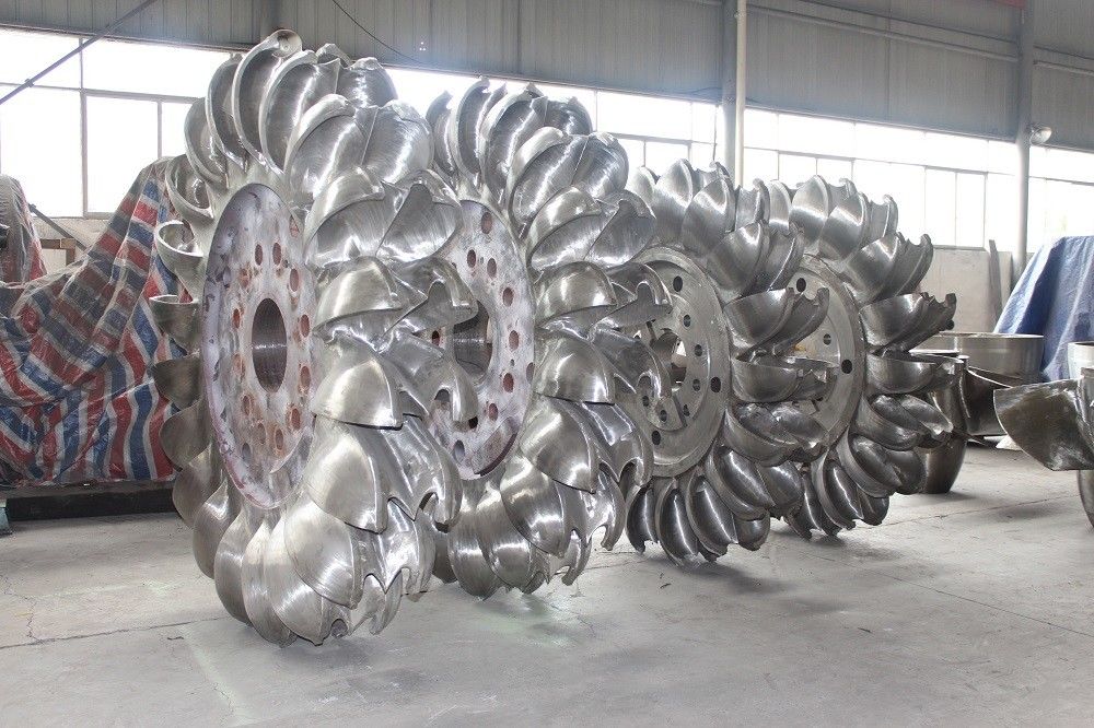 Método de instalación vertical Corredor de turbina hidráulica con presión de entrada de 10 MPa Capacidades de material de metales endurecidos