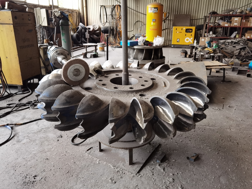 Generador de turbina hidráulica ampliamente disponible con una eficiencia del 90-96% para soluciones personalizadas