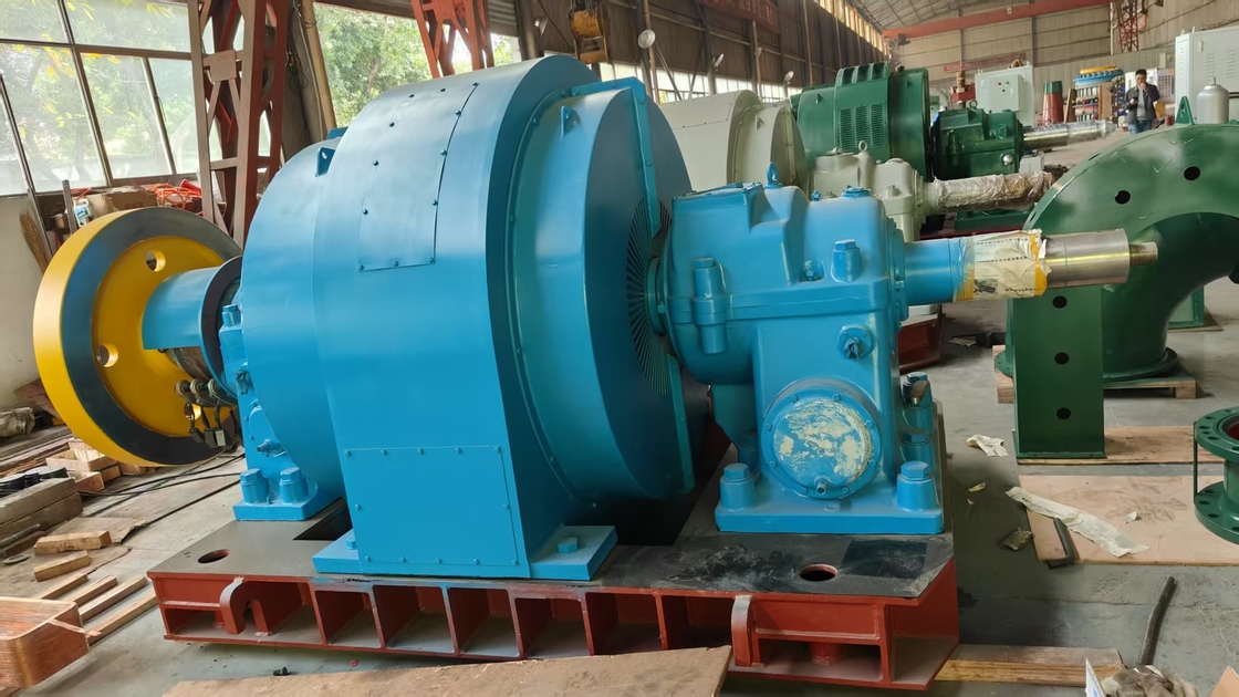 Generador de turbina de agua de larga duración que opera en entornos interiores / exteriores a velocidades de 300-3000 rpm