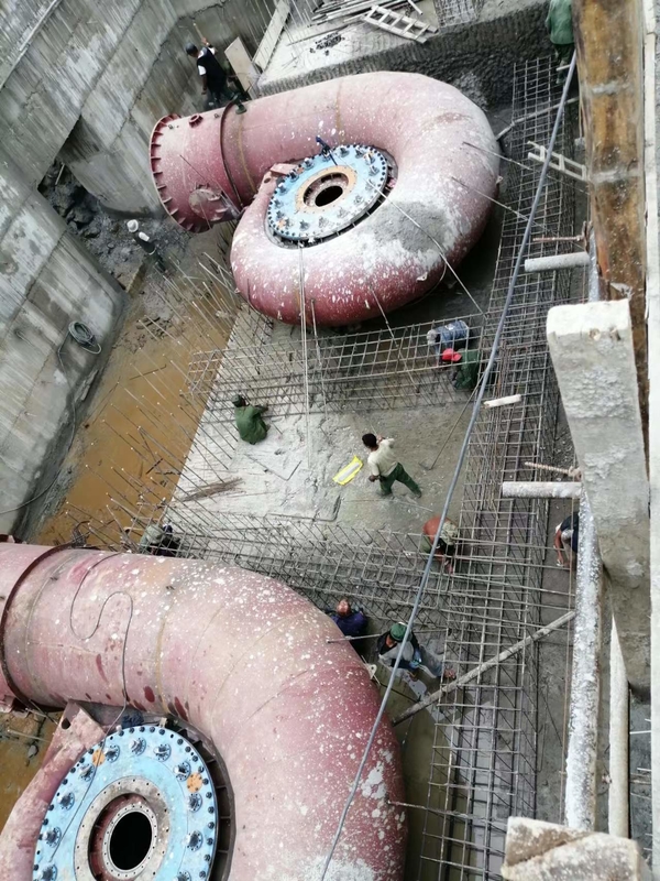 150RPM-1000RPM Rango de velocidad Generador de turbina de agua Bajo nivel de ruido ≤80dB y larga vida útil Más de 30 años