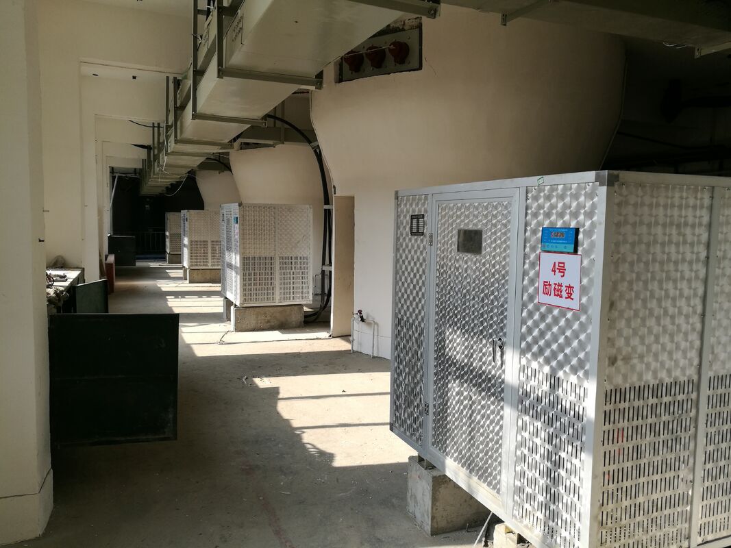 Generador de turbina Francis Runner de acero inoxidable con hasta un 95% de eficiencia y un rango de potencia de 300 kW a 20 MW