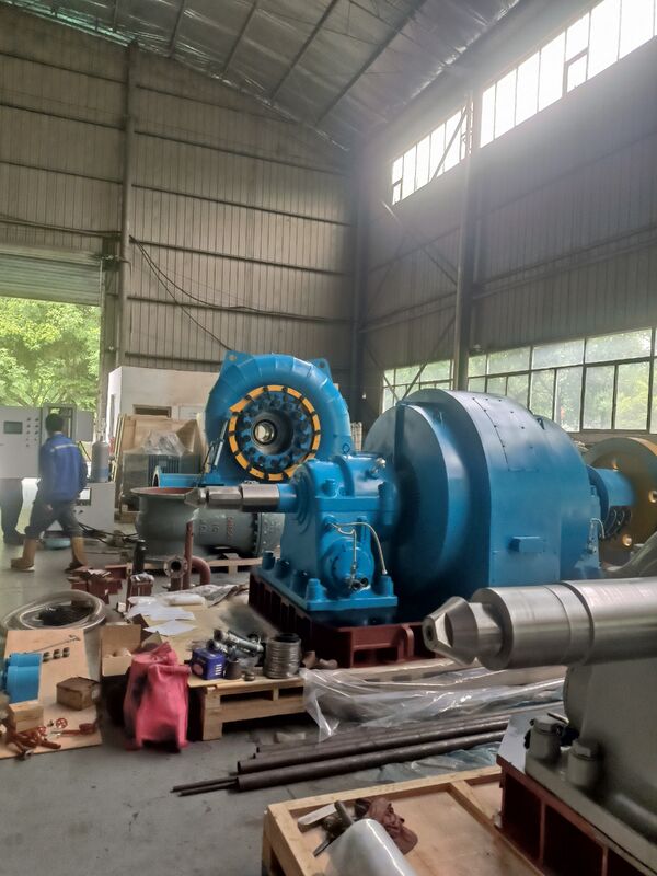 Generador de turbina Francis de acero inoxidable con modo de control automático y 450-1000 RPM para soluciones de energía hidroeléctrica