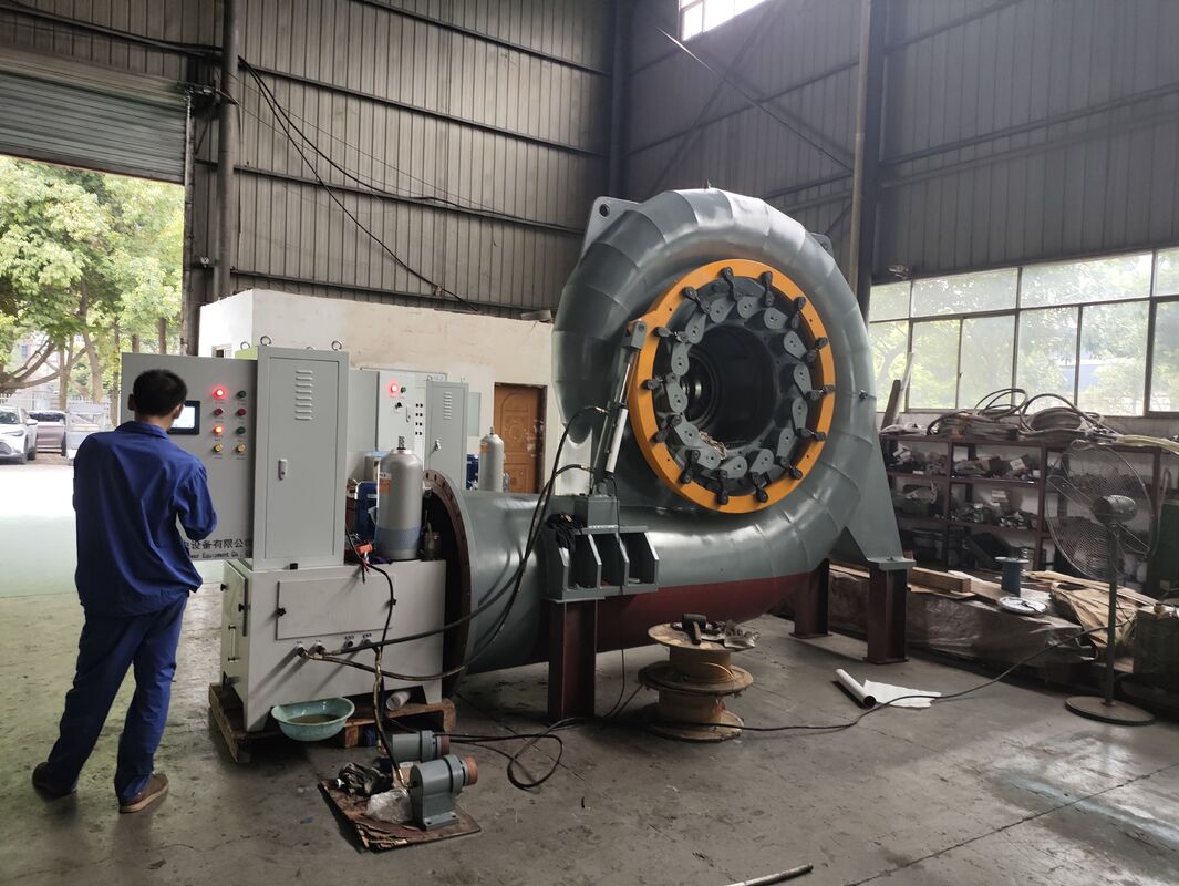Generador de turbina de agua de Francis adaptado para plantas hidroeléctricas y aplicaciones industriales