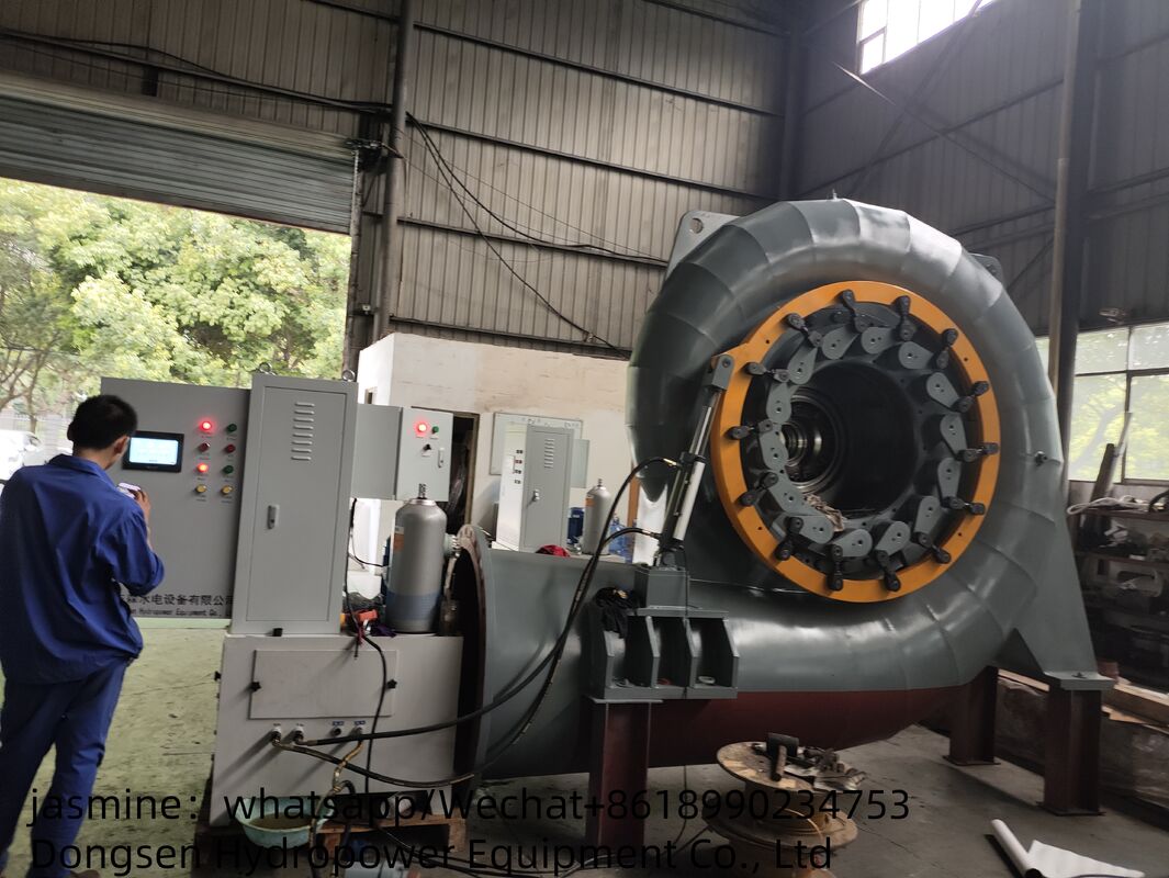 Flujo de 3,21 a 14,9 M3s Capacidad de potencia del generador de turbina Francis 300KW a 8000KW Eficiencia nominal del 90 por ciento al 96 por ciento