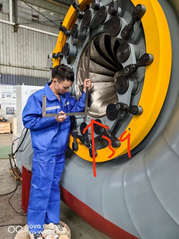 Corredor de turbina hidroeléctrica certificado ISO 9001 con 3 a 10 configuraciones de hojas para una eficiencia del 92% en la generación de energía hidroeléctrica