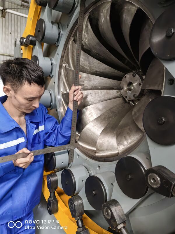 Corredor de turbina hidroeléctrica certificado ISO 9001 con 3 a 10 configuraciones de hojas para una eficiencia del 92% en la generación de energía hidroeléctrica