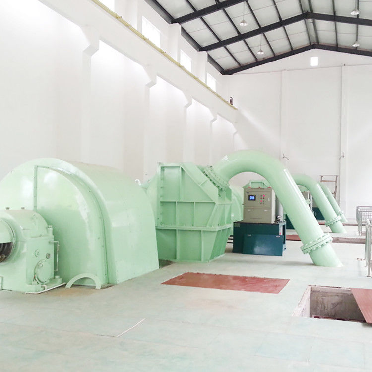 Generador hidroeléctrico de turbina Pelton Alto rendimiento de la cabeza para la generación de energía a 600RPM y cabeza de diseño de 100m a 700m