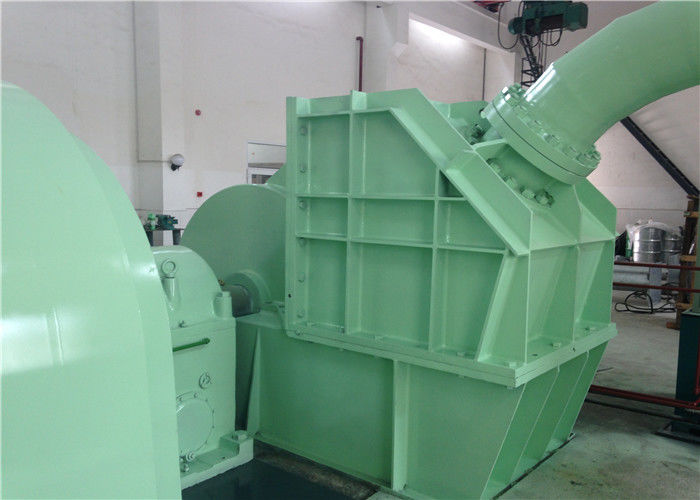 Cabeza alta clase FF del aislamiento del diámetro del generador de turbina Pelton del 100m a los 2000m 200m m conveniente para los usos de la energía hidroeléctrica