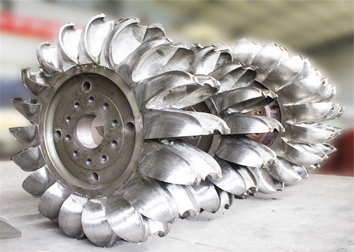 Cabeza alta clase FF del aislamiento del diámetro del generador de turbina Pelton del 100m a los 2000m 200m m conveniente para los usos de la energía hidroeléctrica