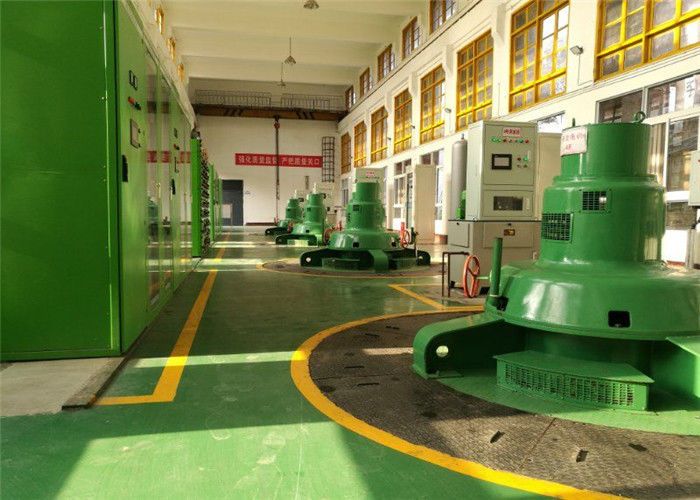 Generador de turbina accionado por agua con refrigeración por agua, voltaje 400V, 800V, 6,3kV, 10,5kV, adecuado para generación de energía hidroeléctrica