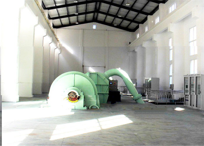 Turbina Pelton de cabezal alto de 200 mm de diámetro que incluye sistema de excitación estática o sin escobillas diseñada para energía hidroeléctrica