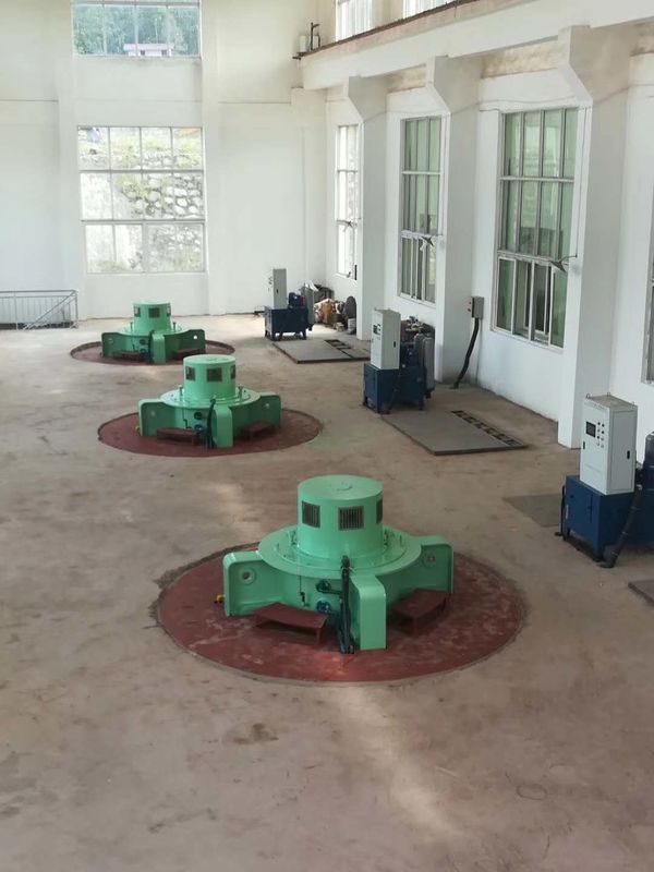 Generador de turbina de agua de 20-900 rpm con un rango de potencia de 300 kW-20 MW y bajo mantenimiento para la producción de energía ecológica