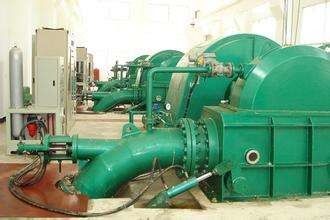 Equipo de elevación de carga de diseño horizontal o vertical diseñado para un rango de peso de 2000 a 10000 kg optimizado para trabajos pesados