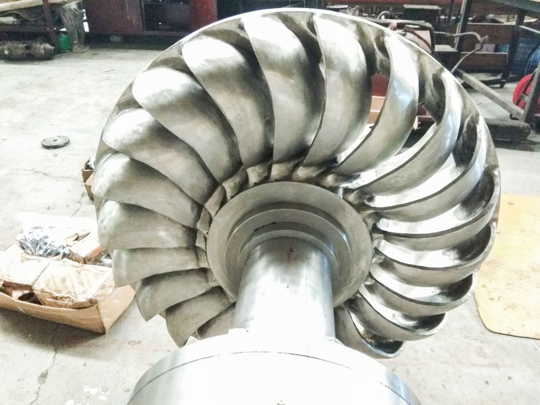 Generador de turbina de turbina con un diámetro de tubo de 400-600 mm, hasta un 87% de eficiencia y un rango de cabeza de operación de 15 m a 300 m para la generación de energía hidroeléctrica