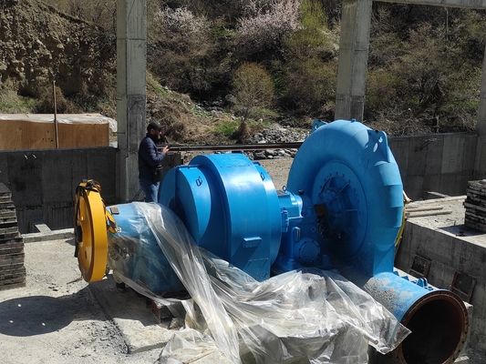 Capacidad personalizada Generador de turbina hidráulica 200kw-20mw Parámetros de acero 5m-500m Cabeza de agua 50HZ/60HZ