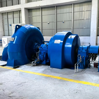 Generador de turbina Francis vertical ajustable de 450-1000 RPM para cabezas de agua baja de 20-300M