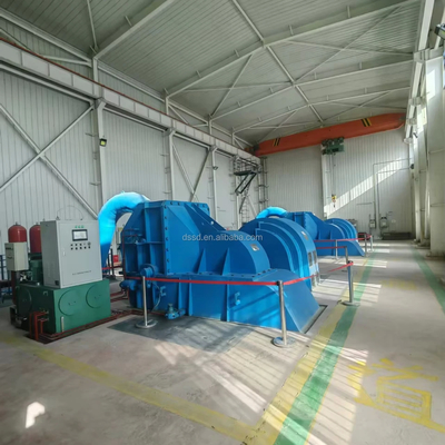 Cabeza de agua de la turbina hidráulica Francis 20m-200m RPM Rango 450-1000
