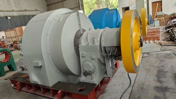 Generador hidroeléctrico de turbina de agua de 300 kW-20 MW con palas de fibra de vidrio